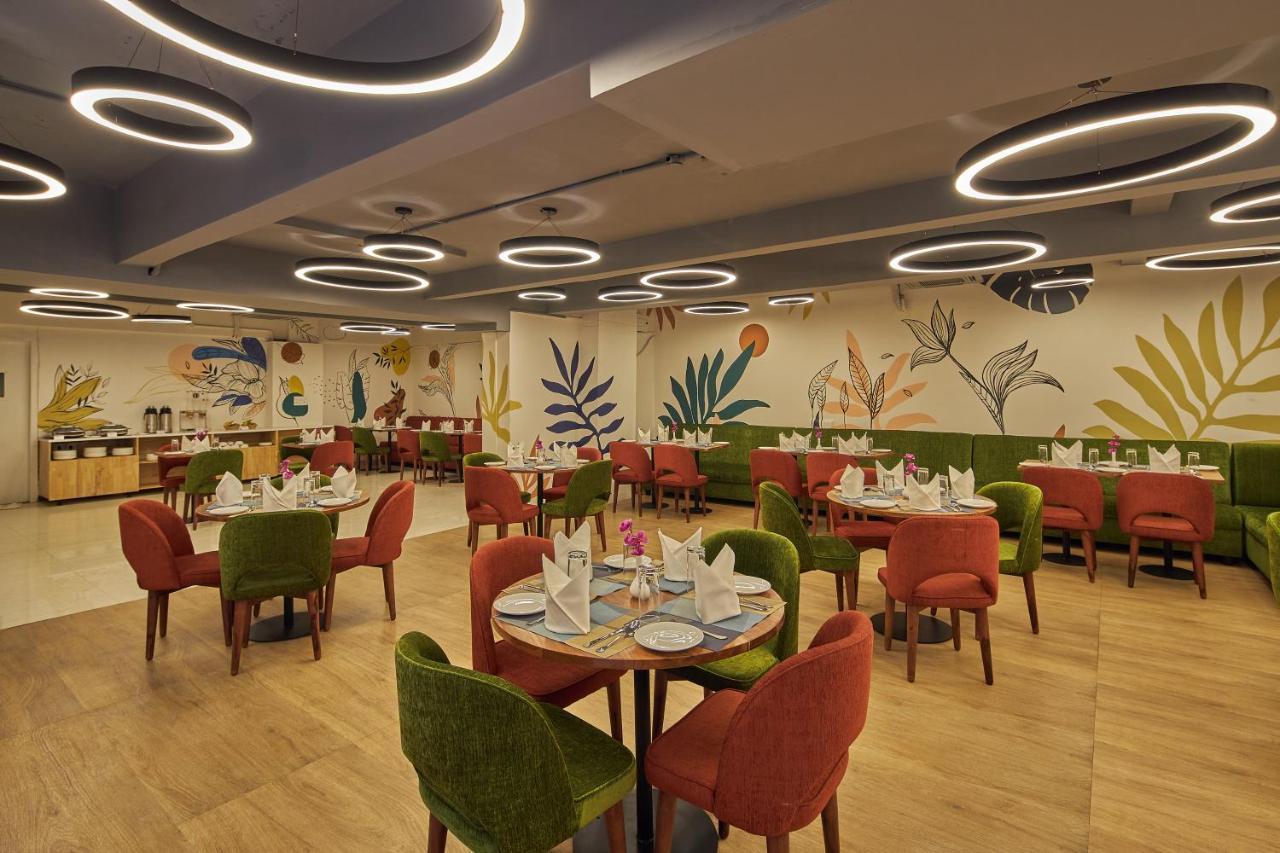 Tulip Inn Koramangala Bangalore Exterior foto